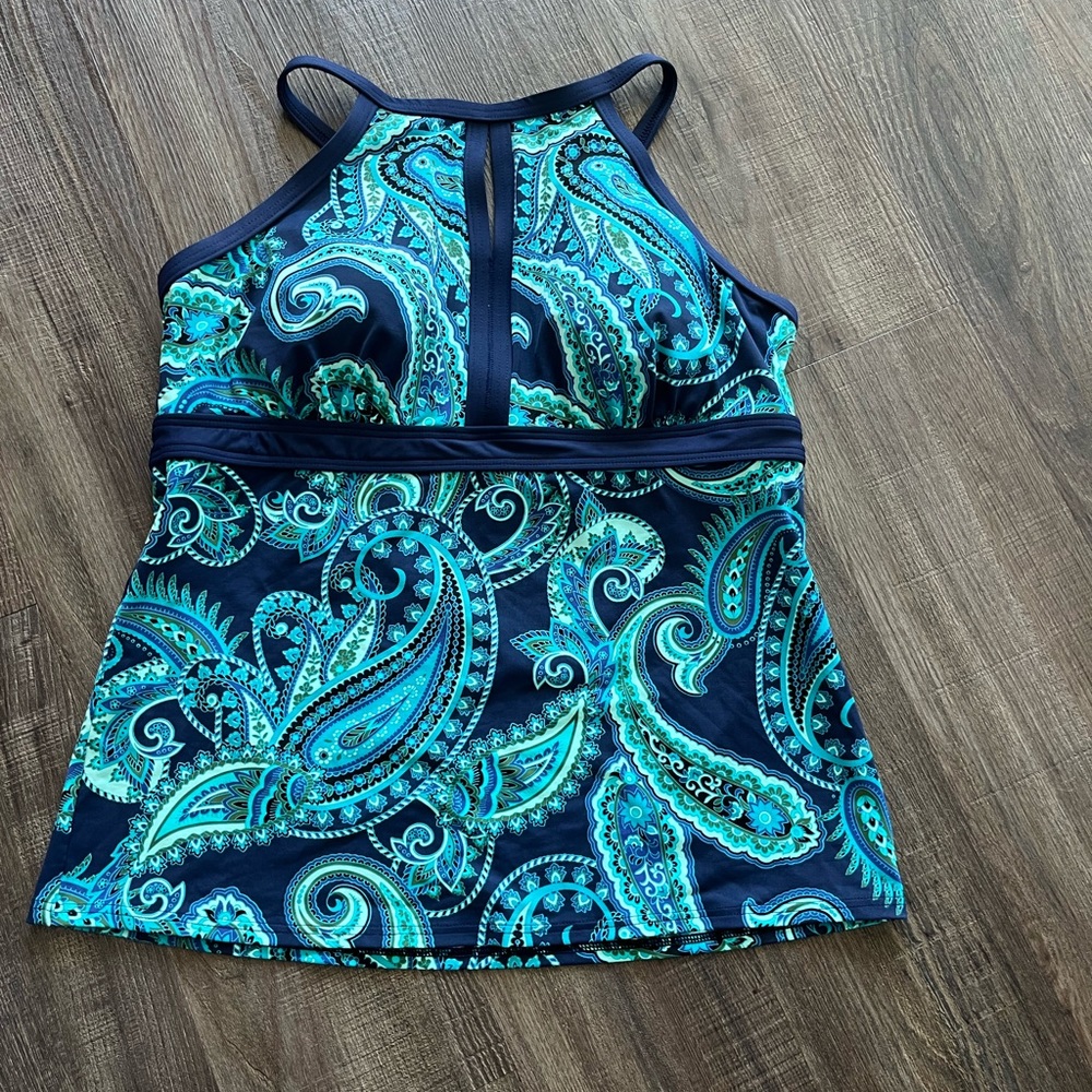 Lands End size 10 tankini top paisley